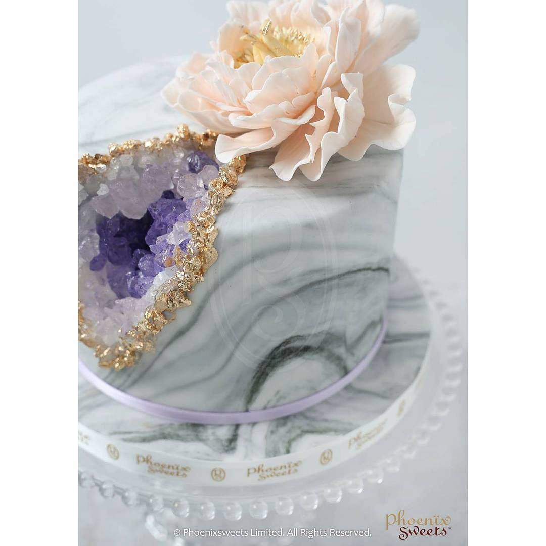 Violet geode cake