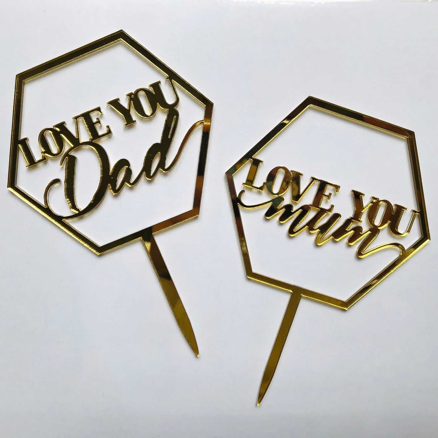 Acrylic "Love You Dad/Love You Mom" Cake Topper